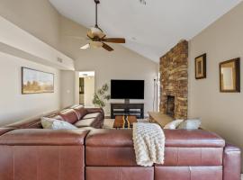 Tempe Retreat Sleeps 4, hotel v destinaci Tempe