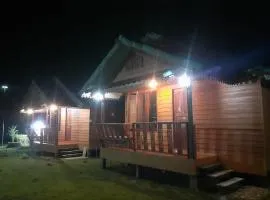 บ้านสวนมรกตชลิสา