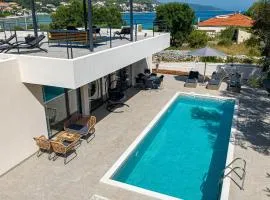 3 Bedroom Nice Home In Prizba