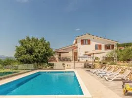 Holiday Home Imotski With Outdoor Swimming Pool 320