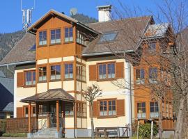 Haus Leopold, hotel en Gosau