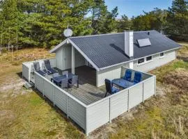Holiday Home Plutovej