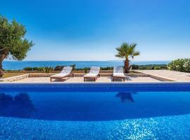 Villa Toma, hotel in Škunca