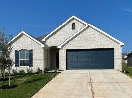 Quite big home near Tesla & COTA