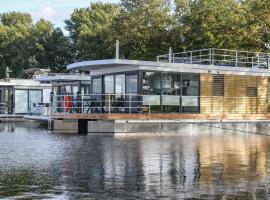 Maasparel, barco en Well