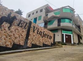 Hostal El Viajero, hotel met parkeren in Surcubamba