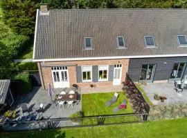 Lovely Home In Ovezande With Sauna