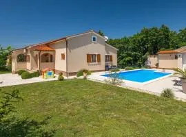 Villa Bozac