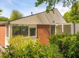 Nice Home In Warmenhuizen With Wifi