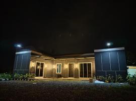 One Lot - Villa L, place to stay in Arau