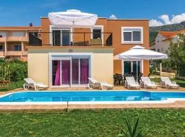 Beautiful Home In Kastel Kambelovac