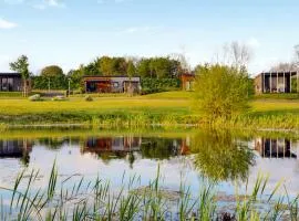 2 Bedroom Cozy Home In Süsel