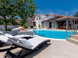 Villa Emily