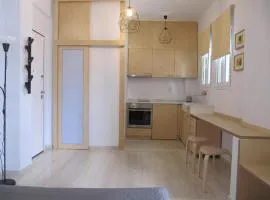 Cosy Studio at the heart of glyfada