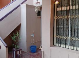 Kallidai Home Stay Kumbakonam, hotell sihtkohas Kumbakonam