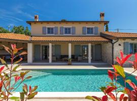 Villa Morosini, hotel a Maružini