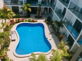 Ocean Breeze Apartment