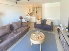 Cozy Apartment In Oostende With Wifi