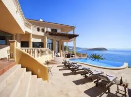 Holiday Home in Cala Vinyes near Beaches
