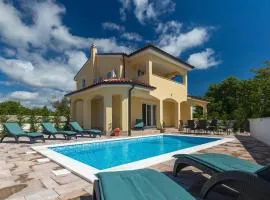 Villa Florami