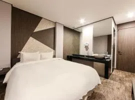 The Oreun Echae Hotel