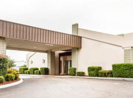 Executive Inn and Suites, hotel in Enterprise