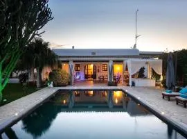 Villa in San Rafael with Private Pool