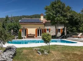 Villa Maria