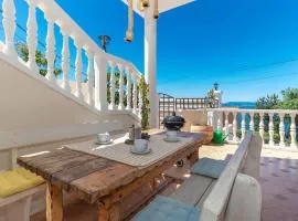 Lovely Apartment In Dramalj