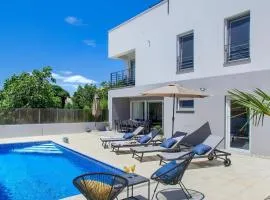 Villa San