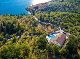 Awesome Home In Starigrad Paklenica