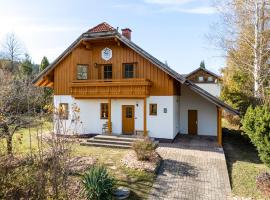 Living Lodge, chalet de monta&ntilde;a en Feistritz im Rosental