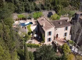 Holiday Home in Deià with Saltwater Pool