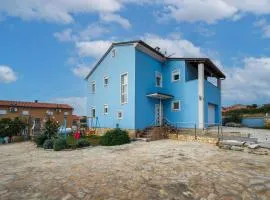 1 Bedroom Lovely Apartment In Barbariga
