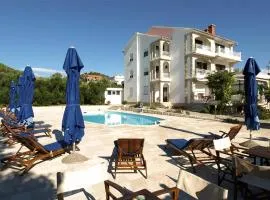Stunning Apartment In Barbat Na Rabu
