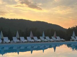 Forest Camp, hotel v destinaci Despotovac