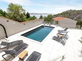 Gorgeous Home In Cesarica