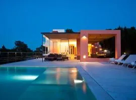 Villa in Ibiza near Beaches