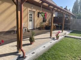 Ezüstfenyő Vendégház, δωμάτιο σε οικογενειακή κατοικία σε Sarospatak