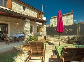 Casa Nadija
