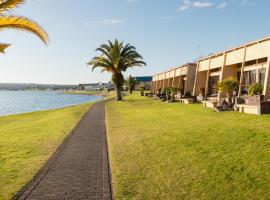 Oasis Beach Motel, hotel v destinaci Taupo