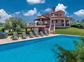 Gorgeous Home In Nova Vas