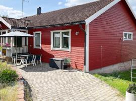 6 person holiday home in VALDERMARSVIK, hotel em Stora Getterö