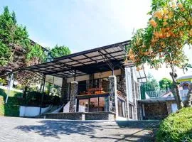 The Haven by Vila Istana Bunga
