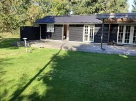 6 person holiday home in Rødby