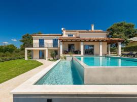 Villa La Fierra, ξενοδοχείο σε Svetvincenat