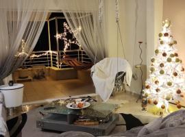 Delphitea Philoxenia، فندق في إتيا