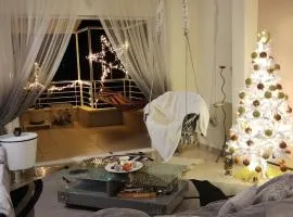 Delphitea Philoxenia