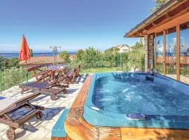 Awesome Apartment In Supetarska Draga