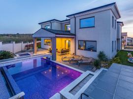 Beautiful Home In Banjole, hotel in Banjole